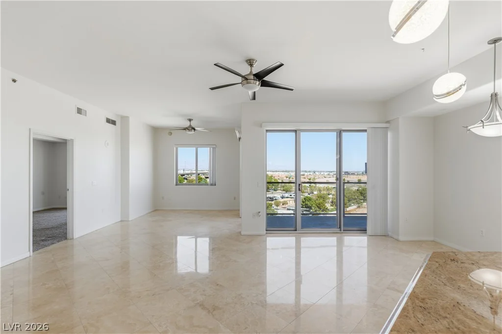 8255 Las Vegas, Las Vegas, NV 89123
