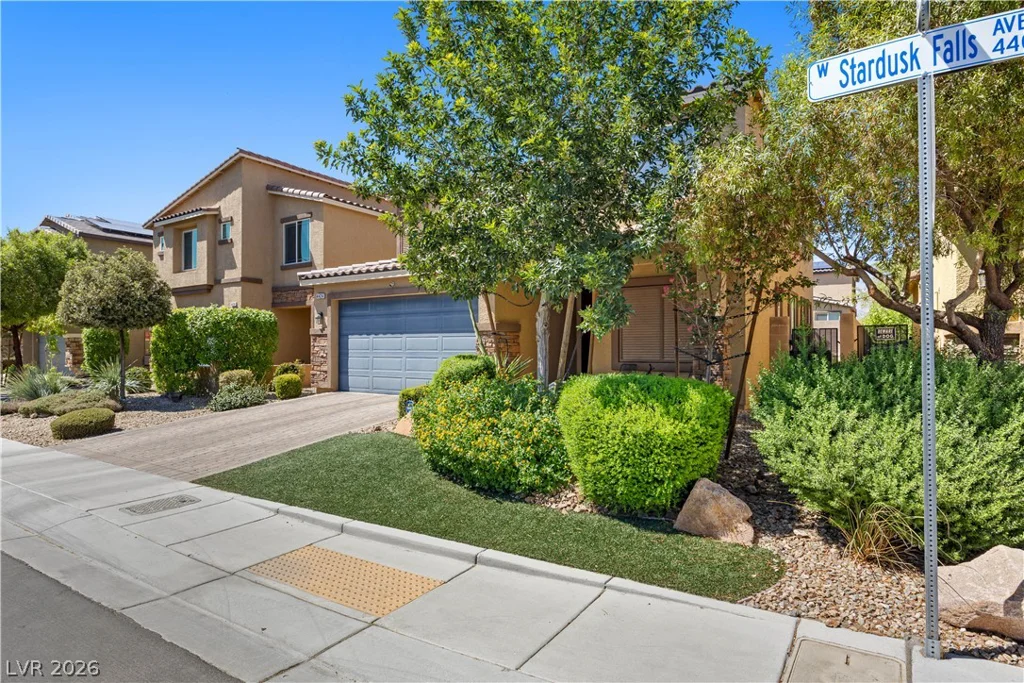 4424 Stardusk Falls, North Las Vegas, NV 89084