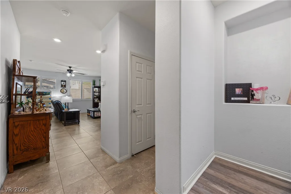 4424 Stardusk Falls, North Las Vegas, NV 89084