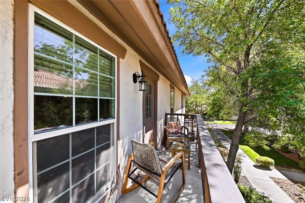 3173 Pinehurst, Las Vegas, NV 89109