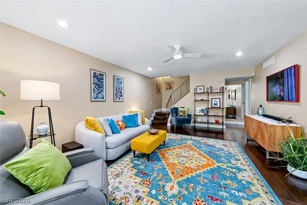 3173 Pinehurst, Las Vegas, NV 89109