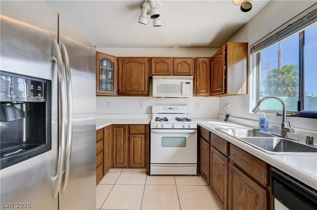1859 Winterwood, Las Vegas, NV 89142