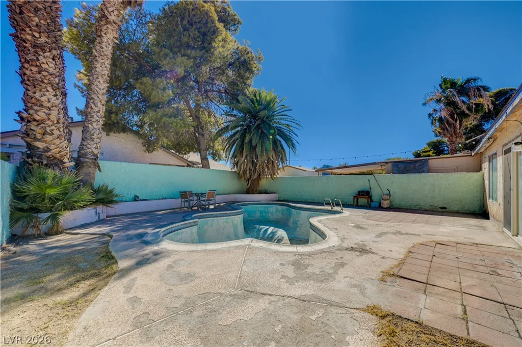 1859 Winterwood, Las Vegas, NV 89142