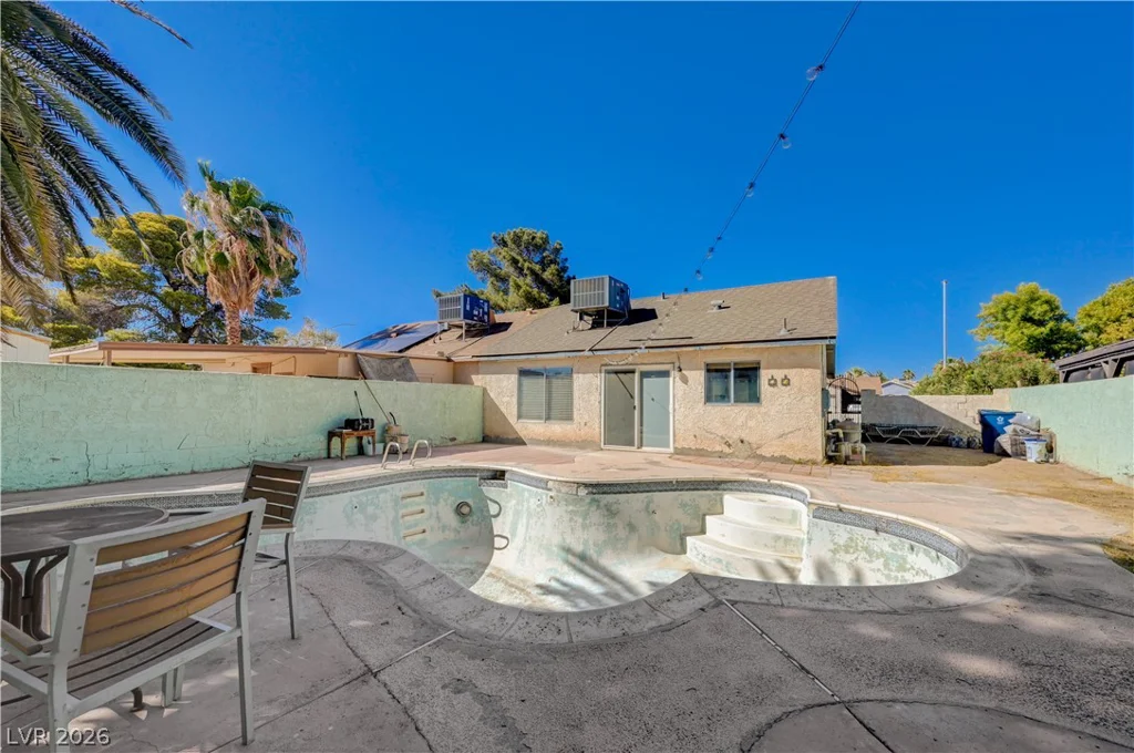 1859 Winterwood, Las Vegas, NV 89142