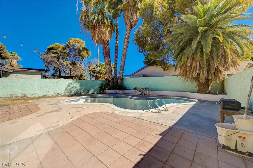 1859 Winterwood, Las Vegas, NV 89142