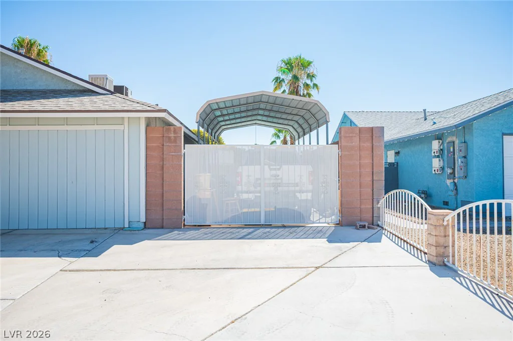 1705 Starbuck, Las Vegas, NV 89108