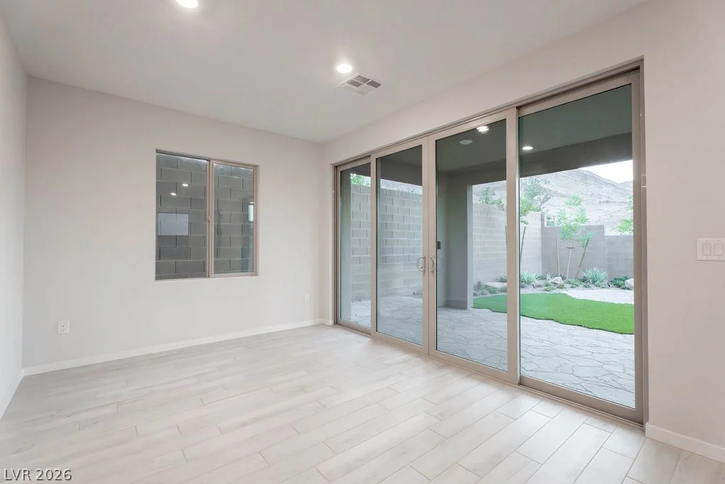 11620 Desert Hollow, Las Vegas, NV 89138