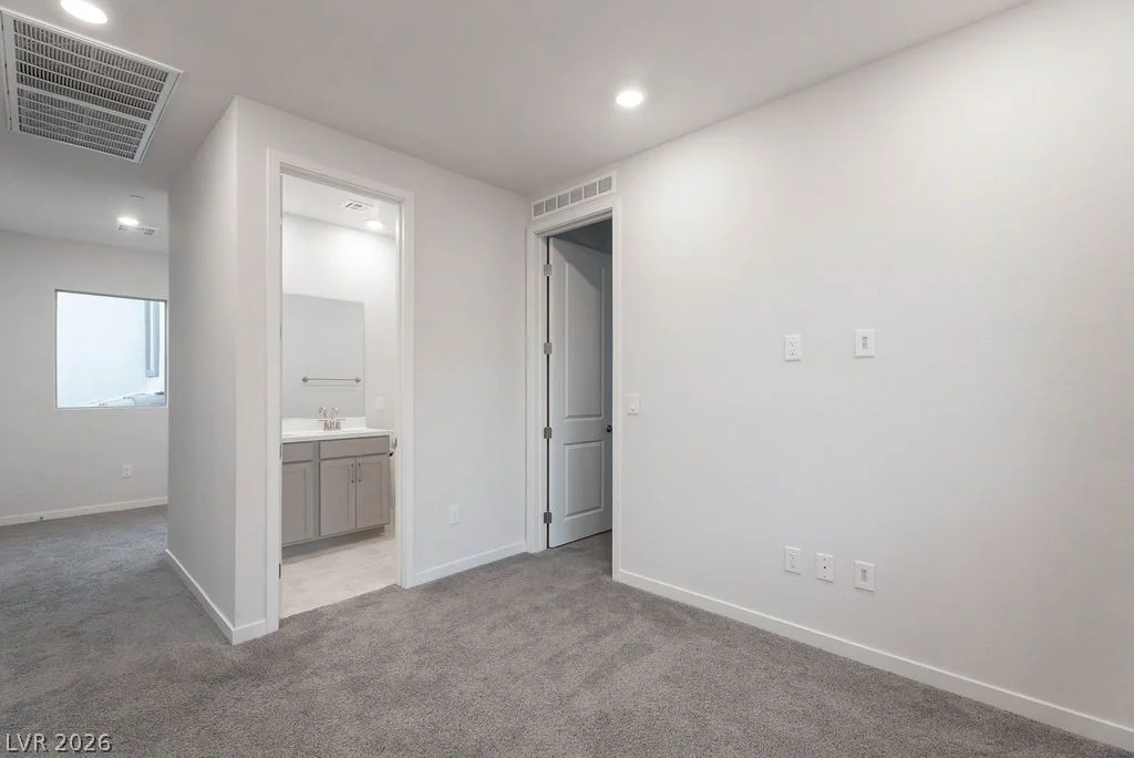 11620 Desert Hollow, Las Vegas, NV 89138