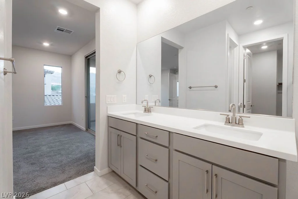 11620 Desert Hollow, Las Vegas, NV 89138