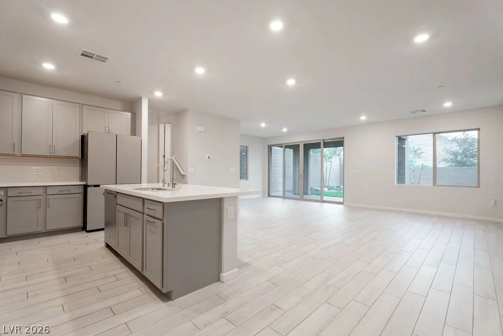 11620 Desert Hollow, Las Vegas, NV 89138