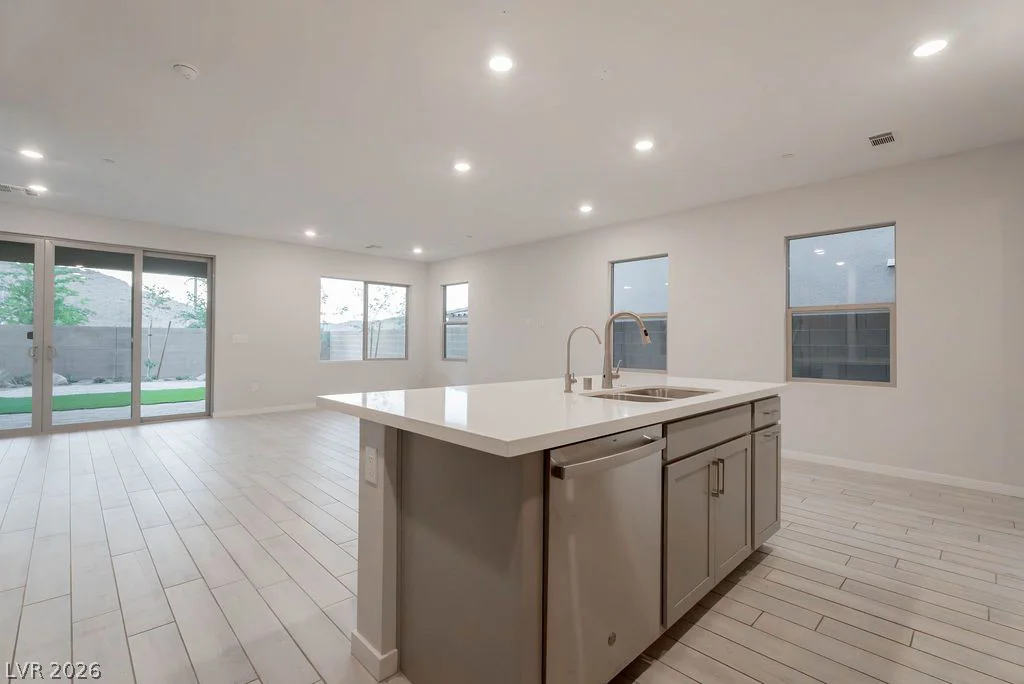 11620 Desert Hollow, Las Vegas, NV 89138
