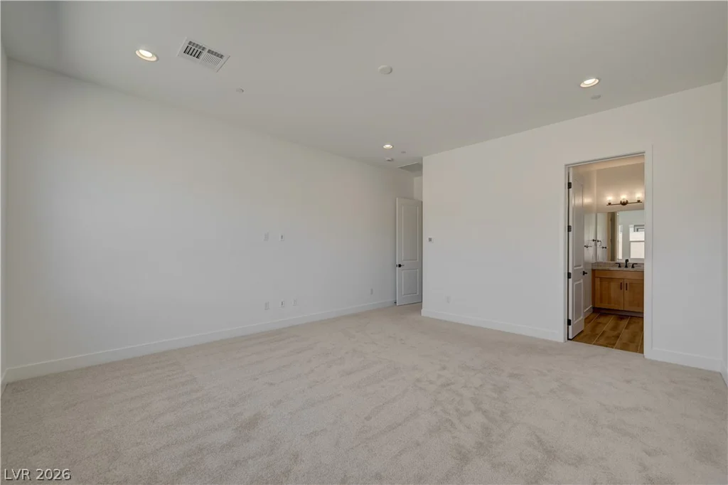 5689 Searching Bear, Las Vegas, NV 89149