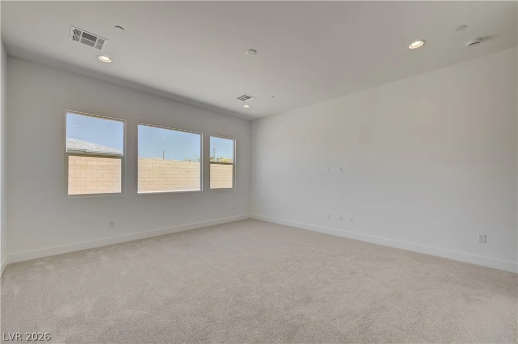 5689 Searching Bear, Las Vegas, NV 89149