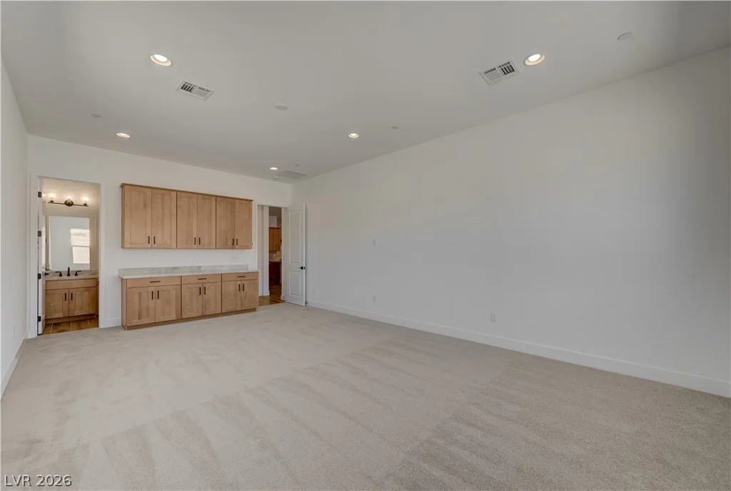 5689 Searching Bear, Las Vegas, NV 89149