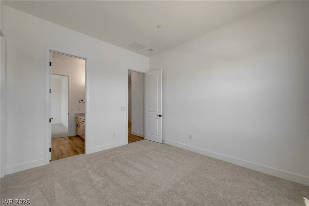5689 Searching Bear, Las Vegas, NV 89149