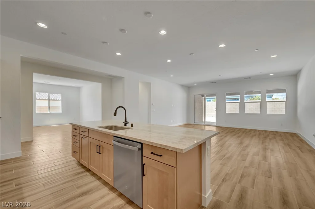 5689 Searching Bear, Las Vegas, NV 89149