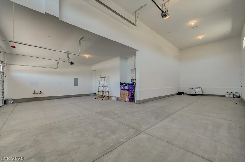 5689 Searching Bear, Las Vegas, NV 89149