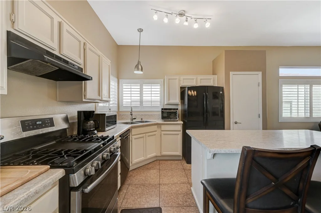740 Camino Del Ray, Henderson, NV 89012