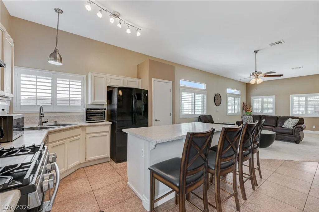 740 Camino Del Ray, Henderson, NV 89012