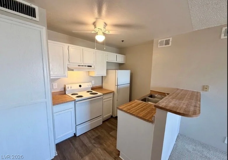 1381 University, Las Vegas, NV 89119
