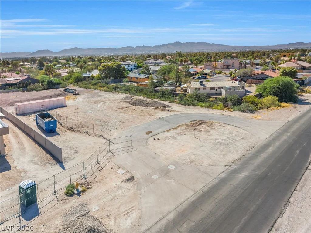 7538 Gilespie, Las Vegas, NV 89123