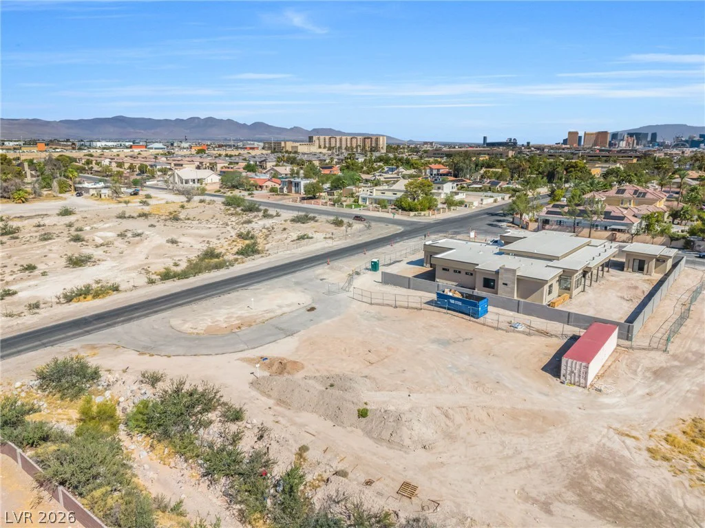 7538 Gilespie, Las Vegas, NV 89123
