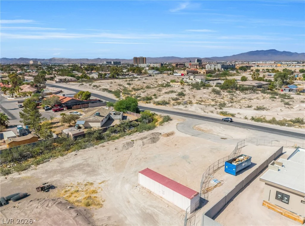 7538 Gilespie, Las Vegas, NV 89123