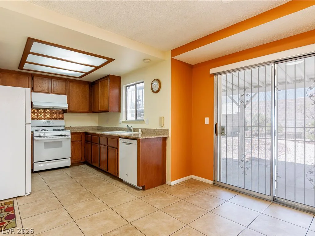 708 Kelso, Las Vegas, NV 89107