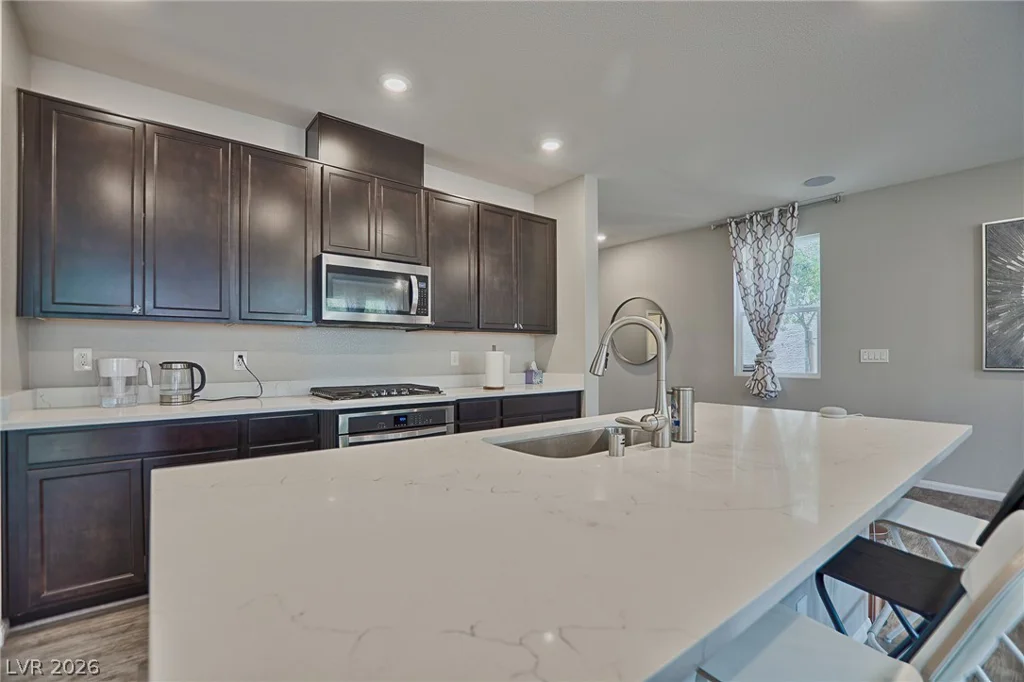 5546 Lushan, Las Vegas, NV 89148