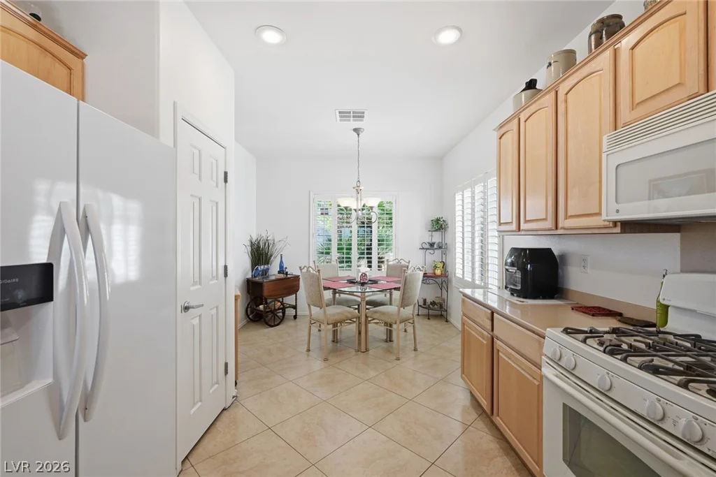 2198 Blackburn Hills Avenue, Henderson, NV 89044