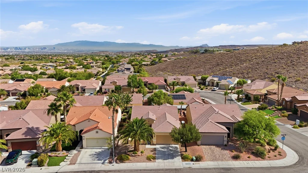 2198 Blackburn Hills Avenue, Henderson, NV 89044