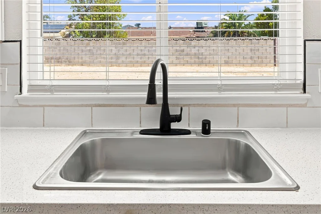 4416 Wyoming, Las Vegas, NV 89104