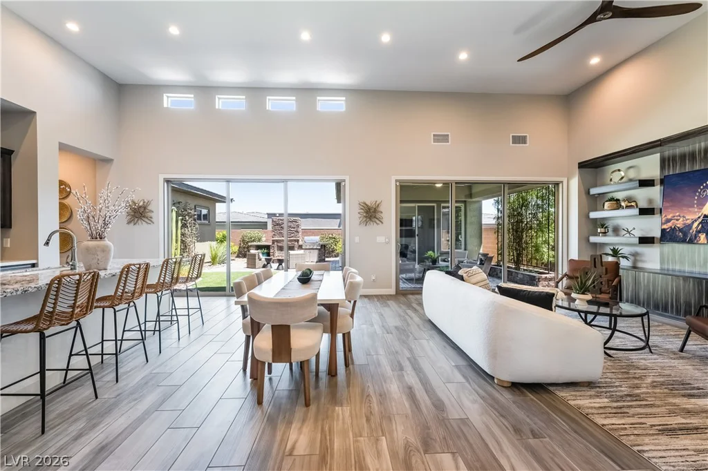 6706 DESERT CRIMSON, Las Vegas, NV 89148