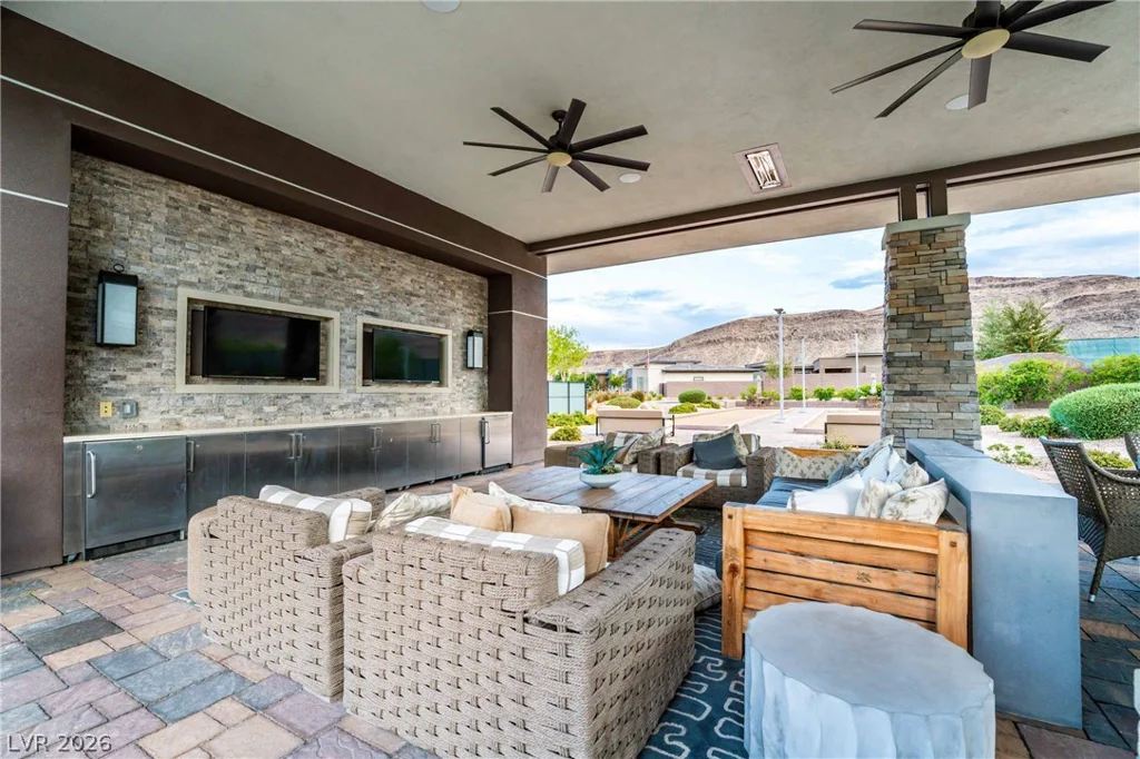 6706 DESERT CRIMSON, Las Vegas, NV 89148