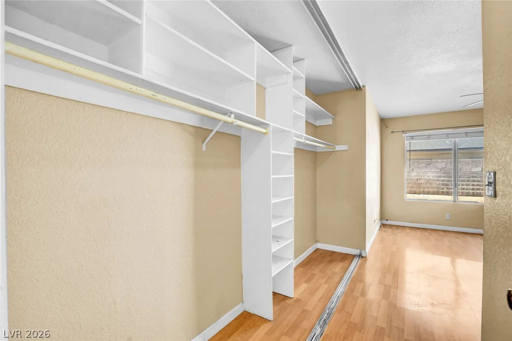 6872 Arroyo, Las Vegas, NV 89103