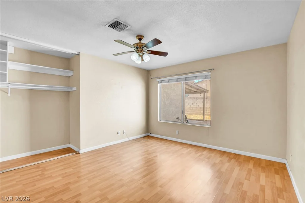 6872 Arroyo, Las Vegas, NV 89103