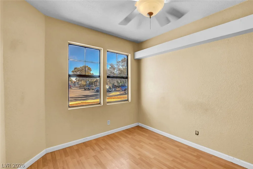 6872 Arroyo, Las Vegas, NV 89103