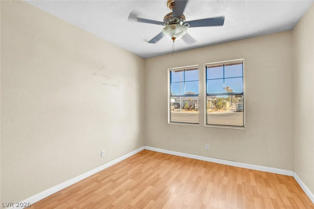 6872 Arroyo, Las Vegas, NV 89103