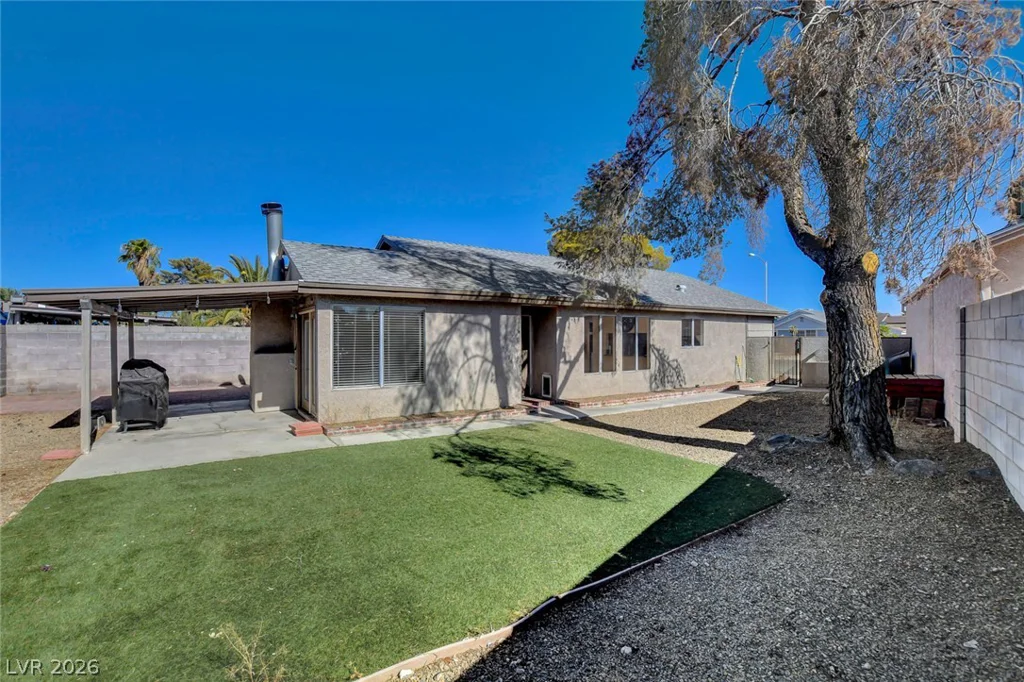 6872 Arroyo, Las Vegas, NV 89103