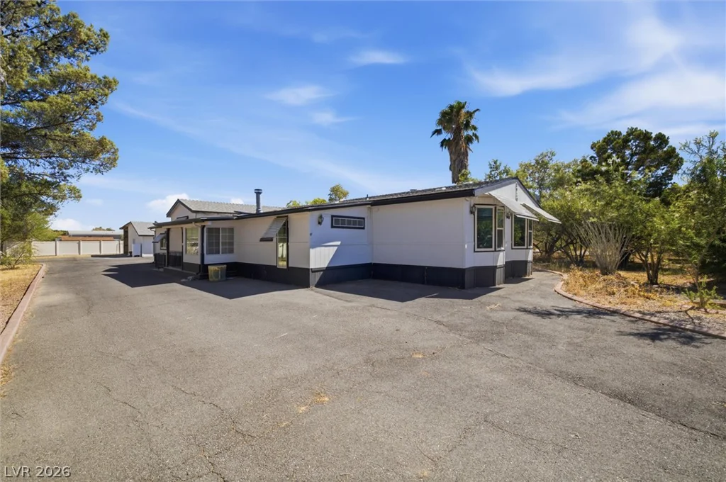 2920 Charleston Park, Pahrump, NV 89048