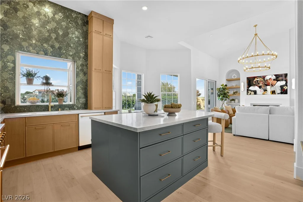 9624 Camden Hills, Las Vegas, NV 89145
