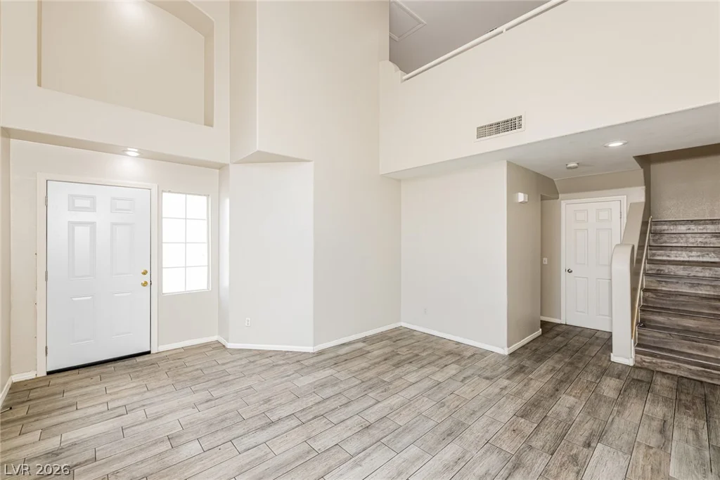 6103 Peach Orchard, Las Vegas, NV 89142