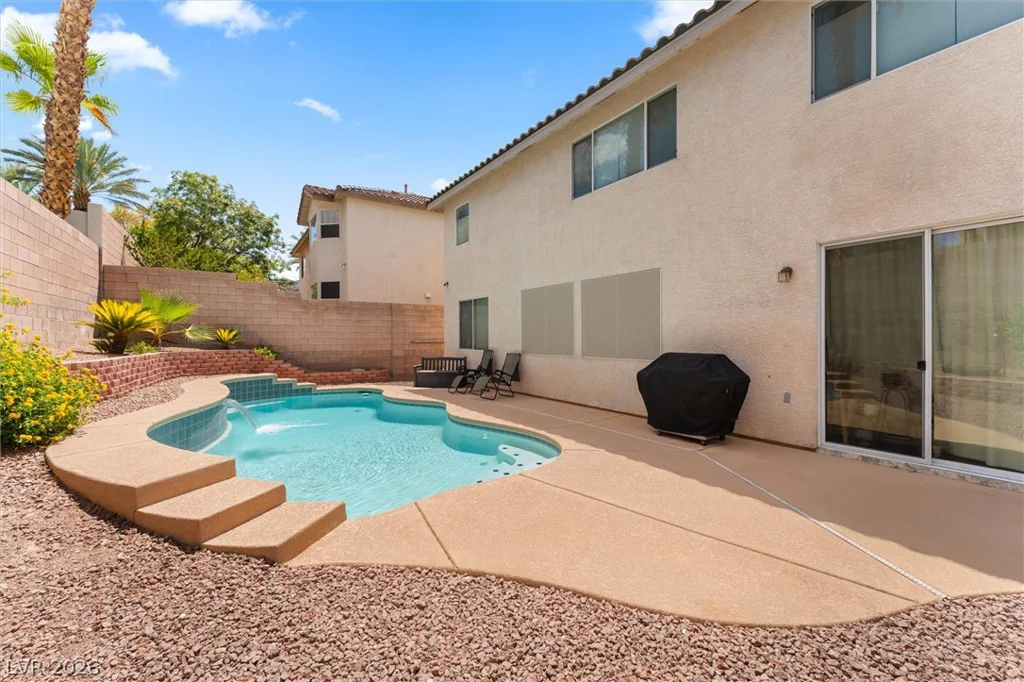 394 Glocker, Henderson, NV 89012