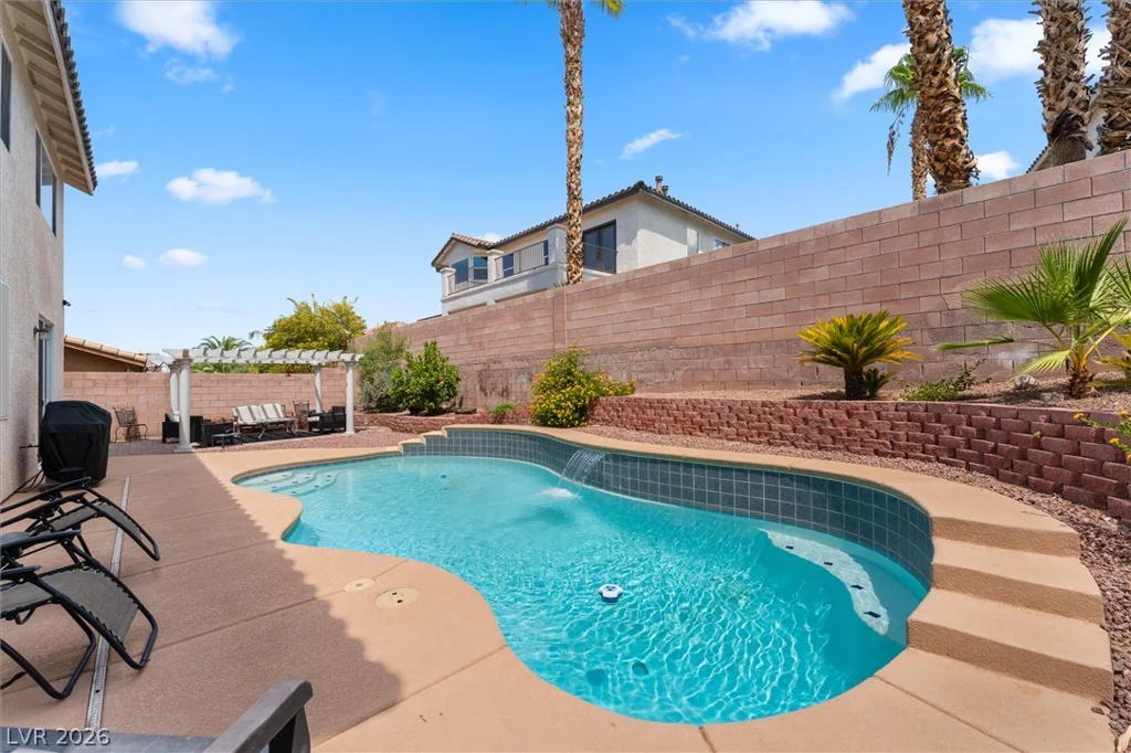 394 Glocker, Henderson, NV 89012