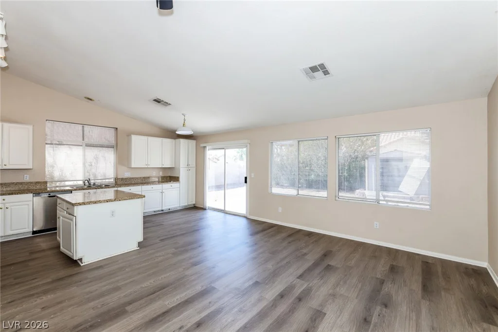 6124 Kadena, Las Vegas, NV 89110
