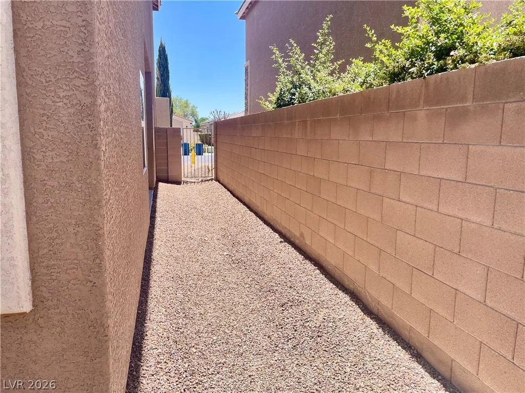 7874 Barntucket, Las Vegas, NV 89147