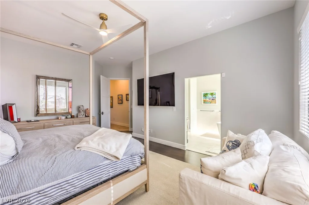408 Bloomingdale, Las Vegas, NV 89144