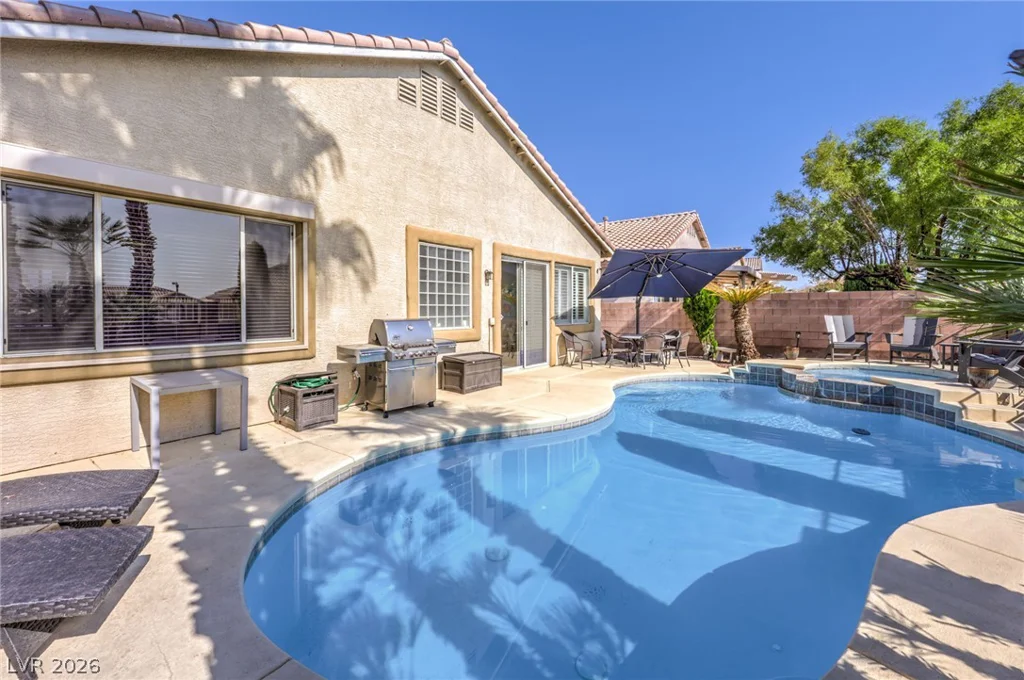 408 Bloomingdale, Las Vegas, NV 89144