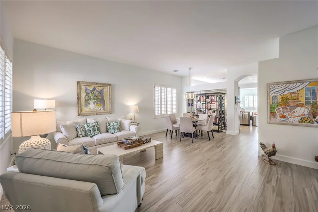 408 Bloomingdale, Las Vegas, NV 89144