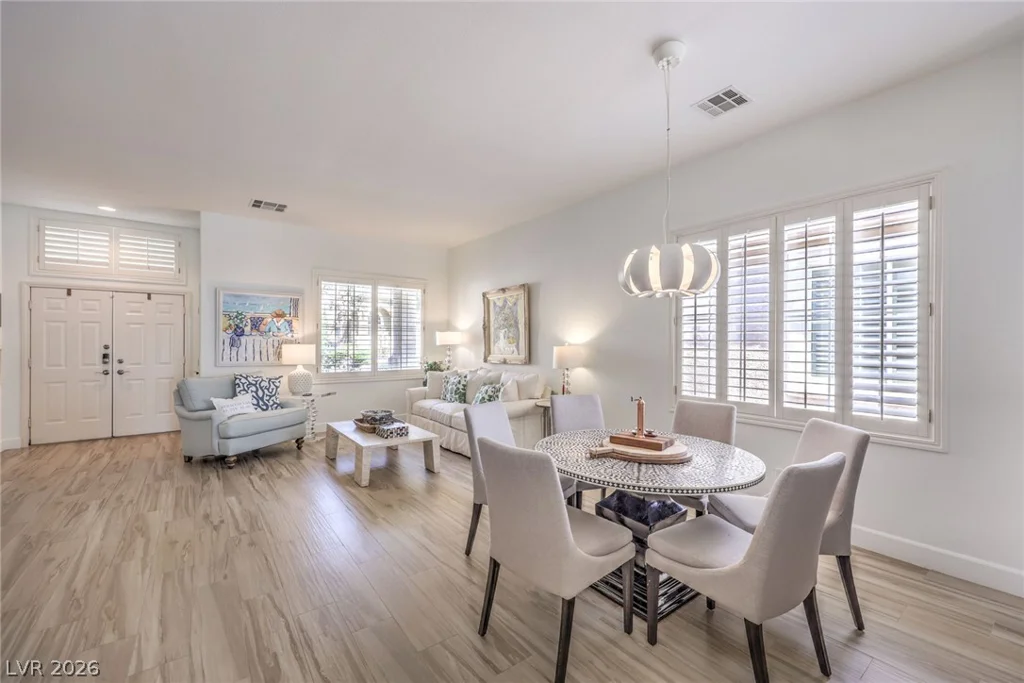 408 Bloomingdale, Las Vegas, NV 89144
